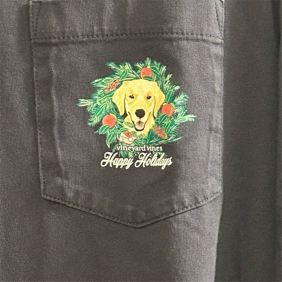 Vineyard Vines Men's S Blue Holiday Labrador Graphic Long-Sleeve Tee - Picture 3 of 9